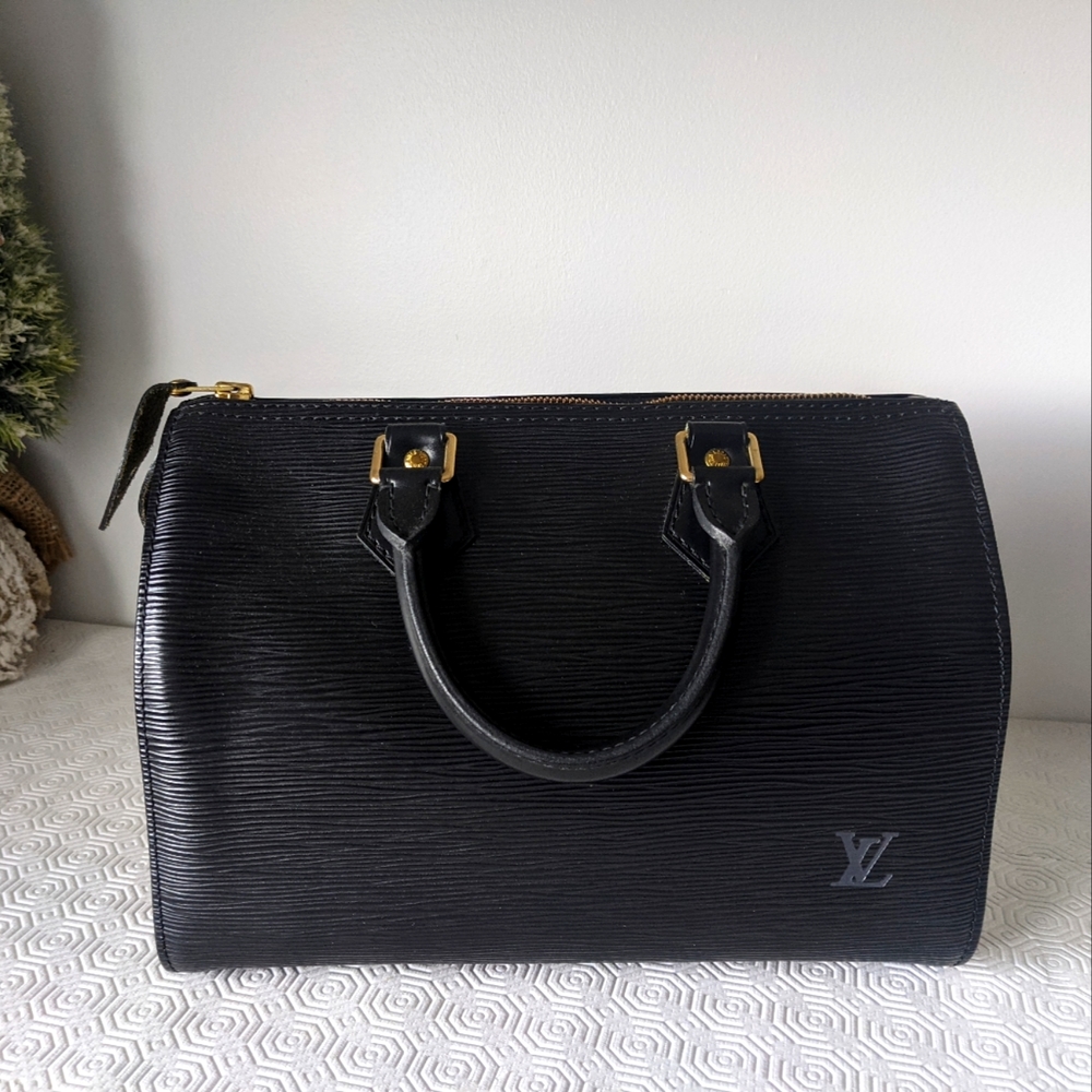 ✨LOUIS VUITTON✨ VINTAGE EPI SPEEDY 25
